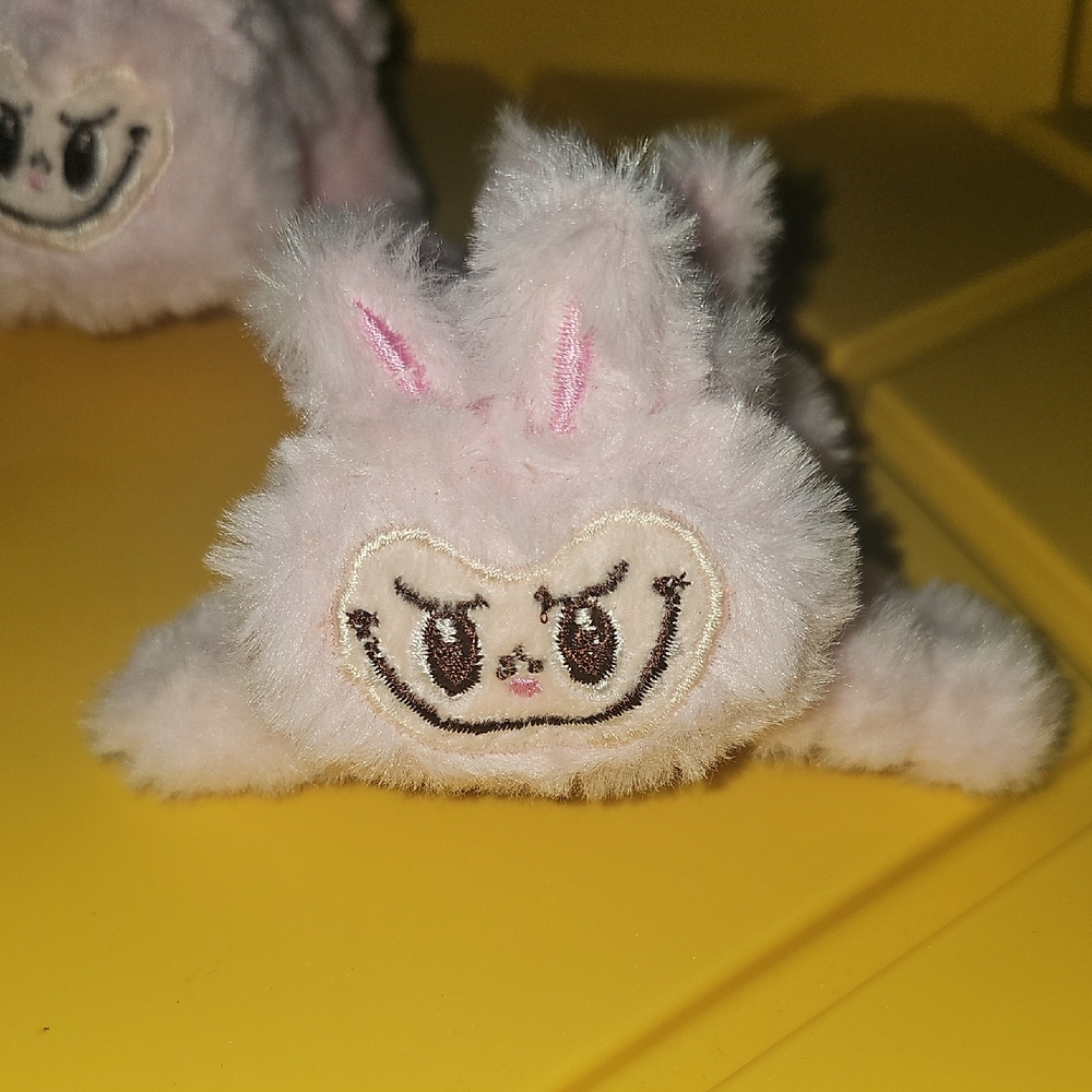 NIB LABUBU INSPIRED Hair clip Plush Pink